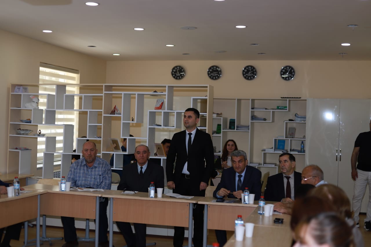 ATU-da Ümummilli Lider Heydər Əliyevin anadan olmasının 101 illiyinə həsr olunmuş elmi- praktik tələbə seminarı keçirilib