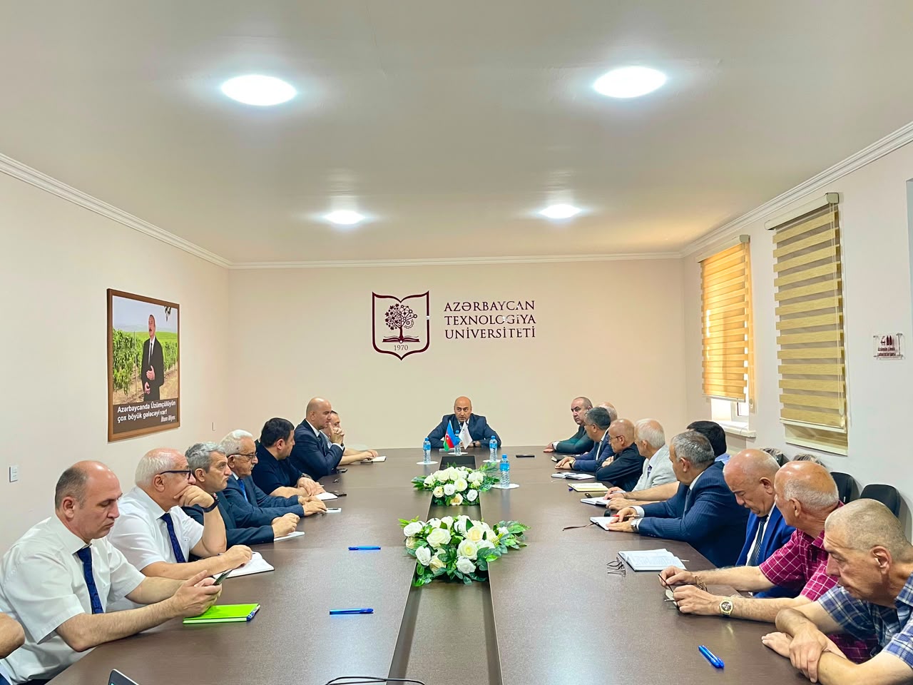 Yeni tədris ilinə hazırlıqla bağlı iclas keçirilib