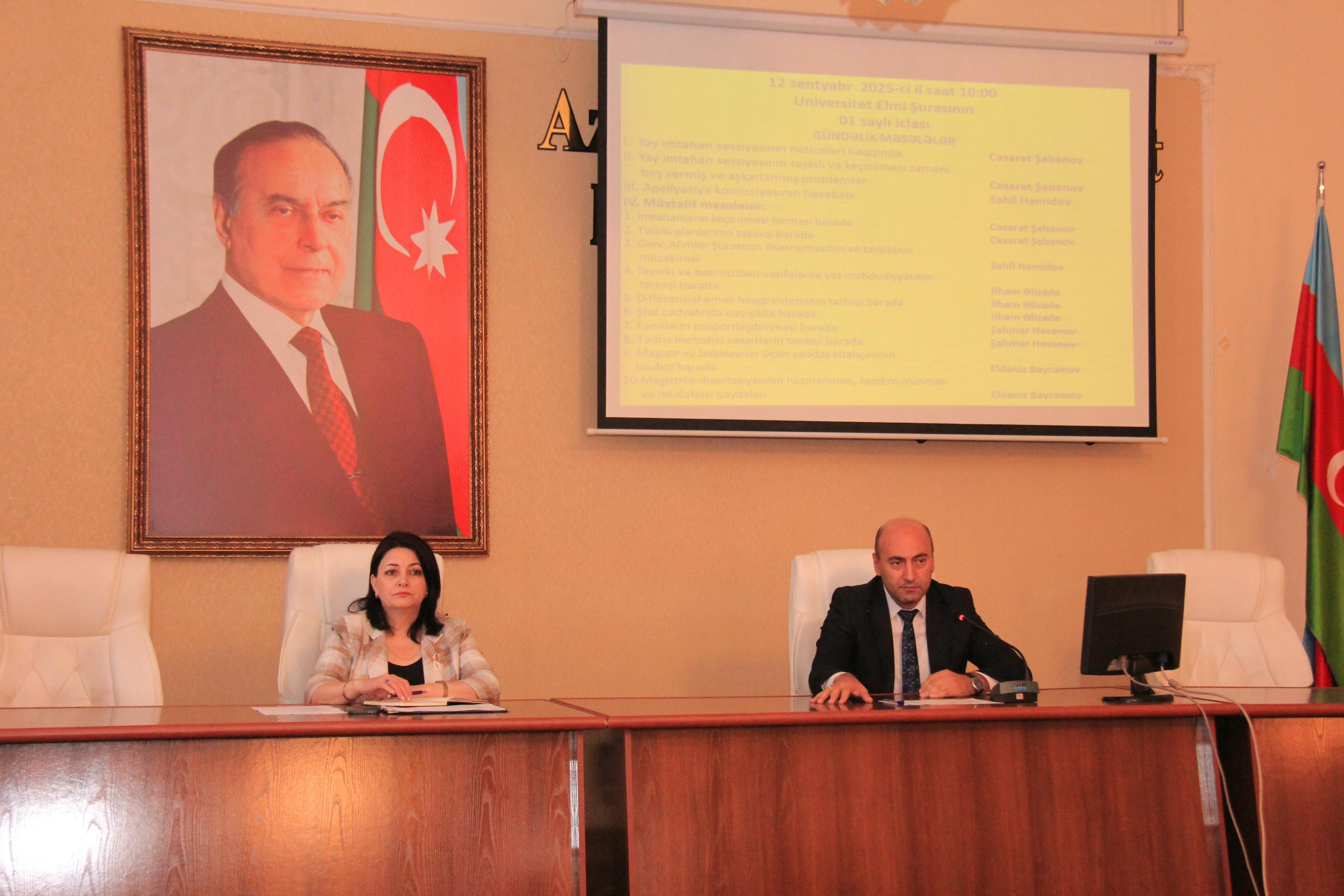 Yeni tədris ilində Elmi Şuranın ilk iclası keçirilib