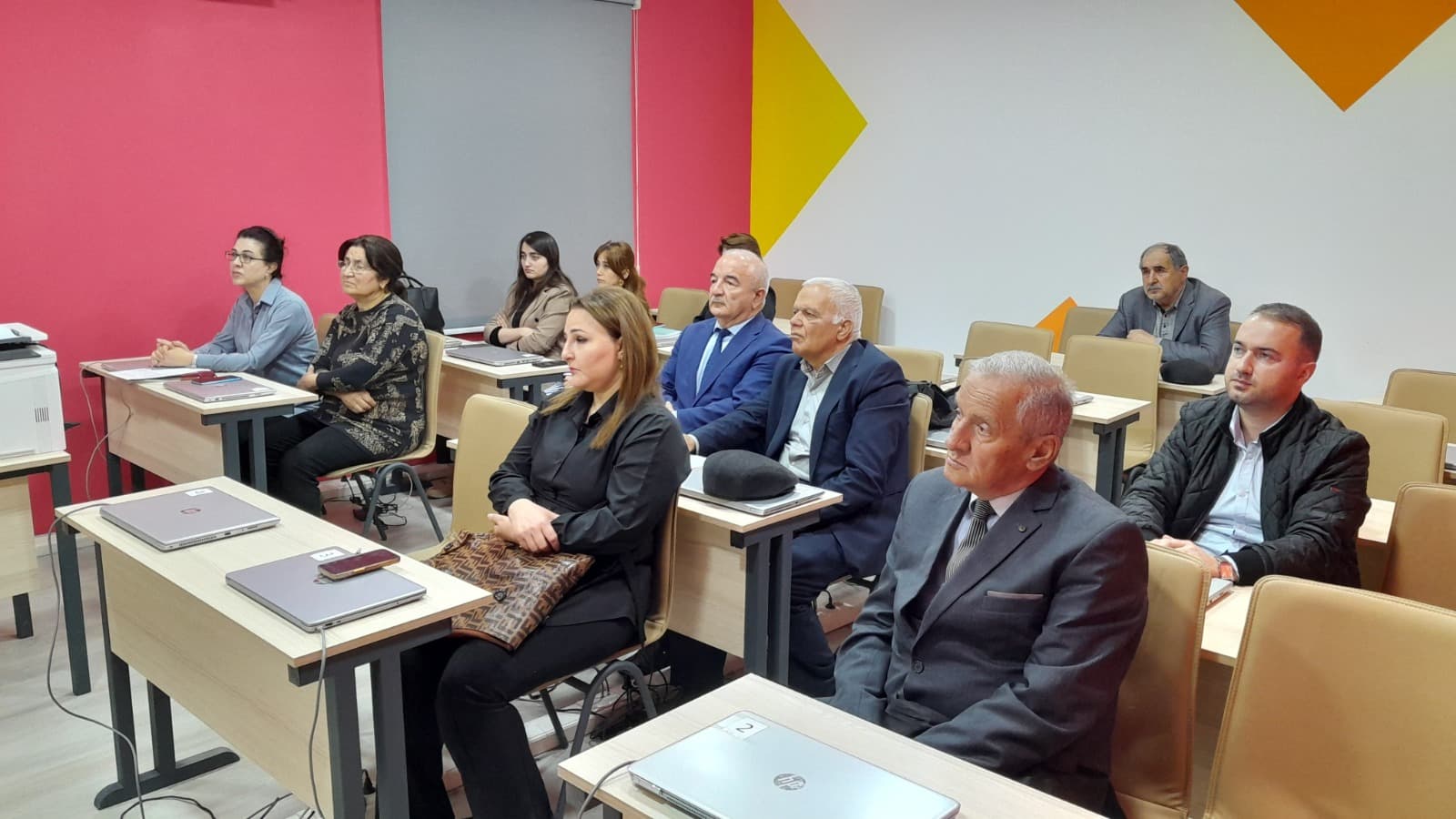 ATU-da müəllim və tələbələr üçün ixtisasartırma və təlim proqramları təşkil edilib