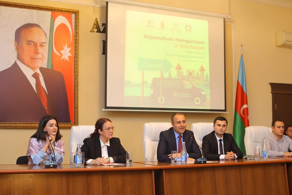 ATU-da  “Stipendium Hungaricum in Azerbaijan” layihəsi çərçivəsində  tələbələrlə  görüşü keçirilib