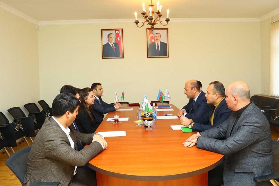 ATU ilə “Bir Könüllü” Tələbələrin Əməkdaşlığı İctimai Birliyi arasında əməkdaşlıq memorandumu imzalanıb