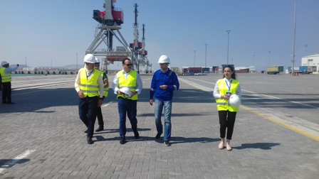 UTECA tələbələri Bakı Limanında