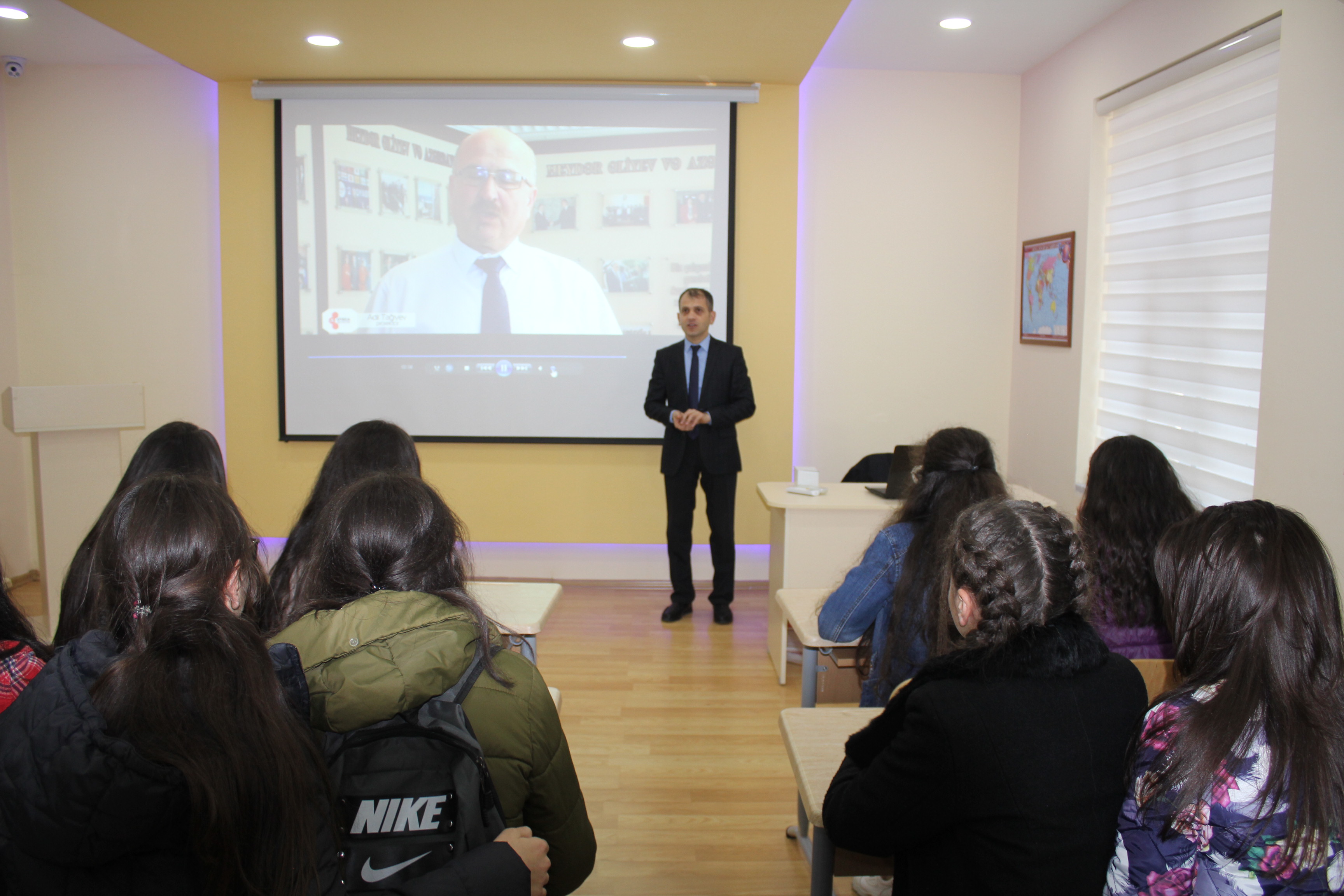 Qax abituriyentləri UTECA-da