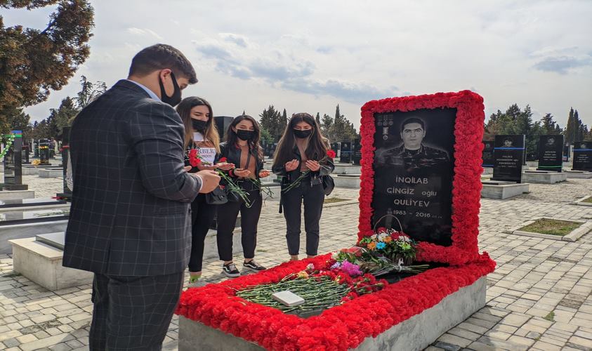 UTECA Gənclər Təşkilatı Aprel Şəhidlərini ziyarət edib