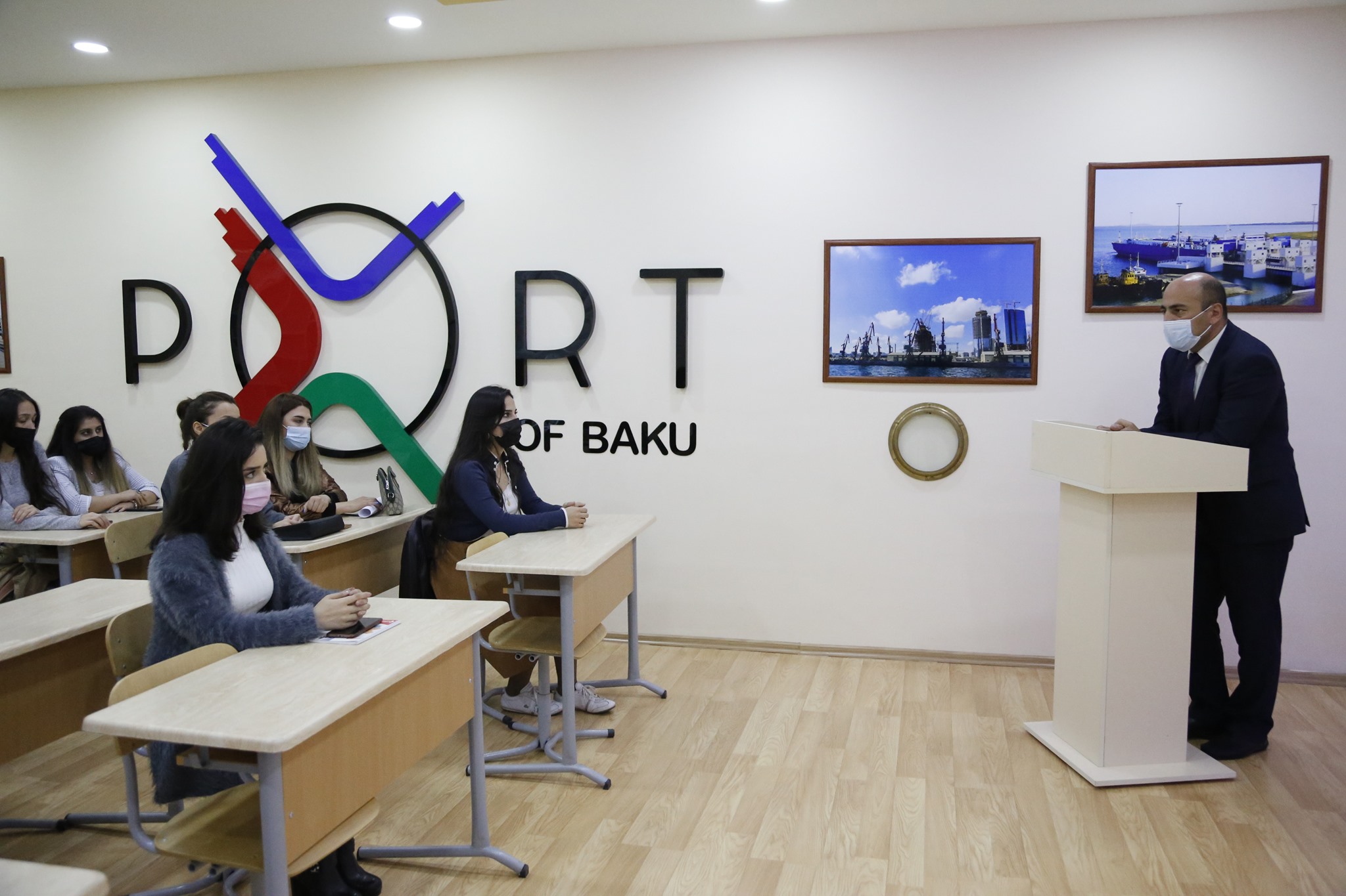 Tyutor kurslarını uğurla başa vuranlara sertifikatlar təqdim olunub