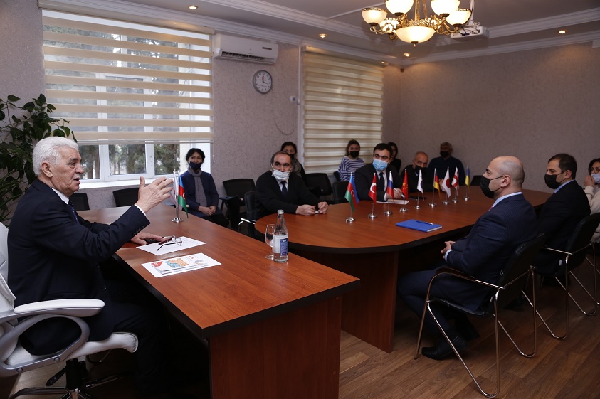 UTECA-da “Açıq qapı” günü keçirilib