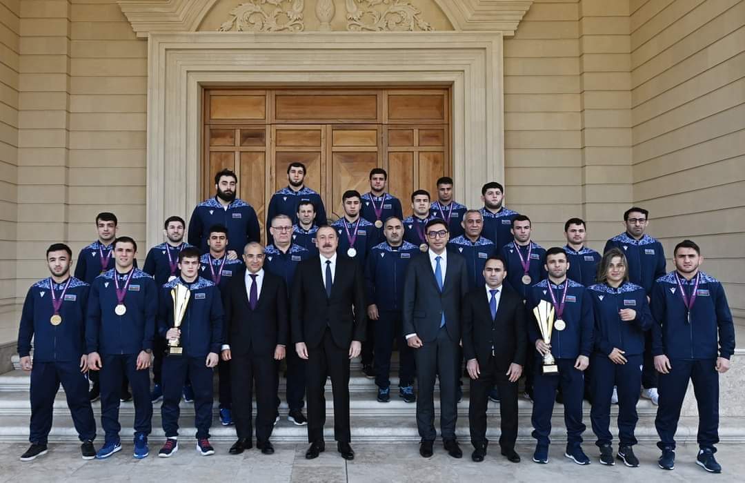 Haqlı qələbələri əldə etmiş Azərbaycan idmançıları