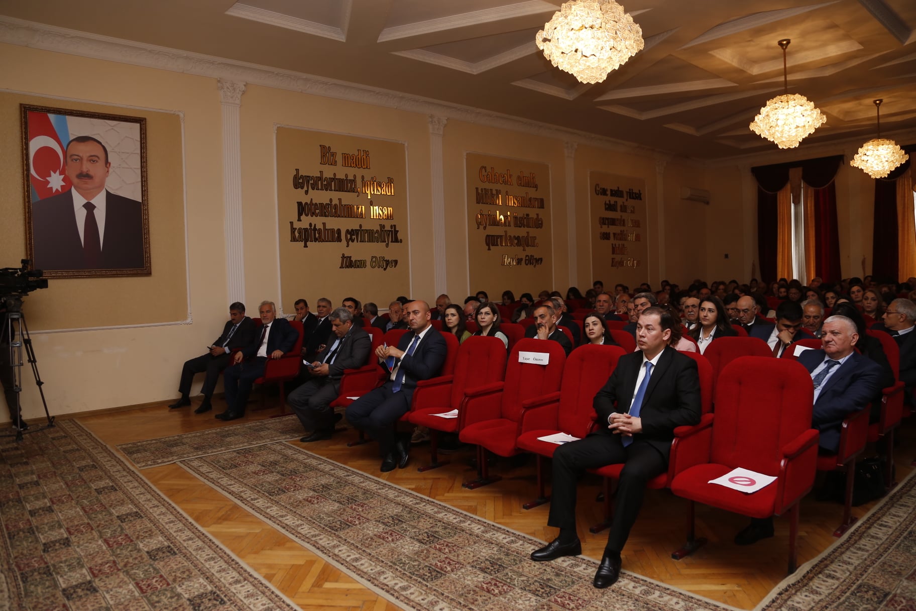 UTECA-da Heydər Əliyevin anadan olmasının 99 illiyinə həsr olunmuş beynəlxalq elmi-praktik konfrans keçirilib