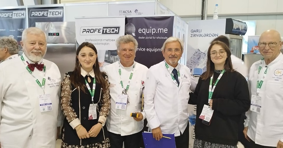 Azərbaycan Texnologiya Universitetinin tələbələri Ümumilli Lider Heydər Əliyevin 100 illiyinə həsr olunmuş XVI Beynəlxalq Kənd Təsərrüfatı Sərgisində iştirak edib